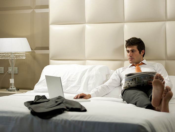 lozka i materacy dla hoteli